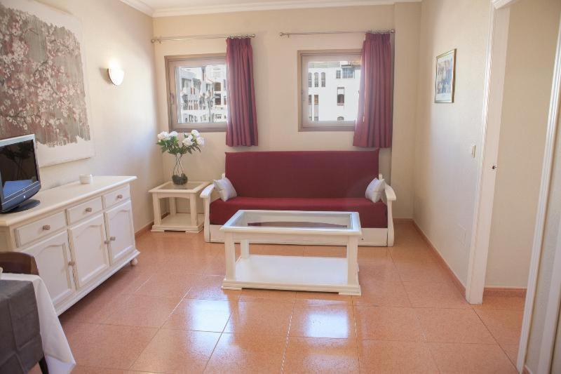 Apartahotel Aguadulce アグアドゥルセ 部屋 写真